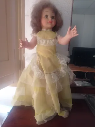 Muñeca antigua