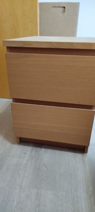 Comodino IKEA MALM in rovere, ottimo regalo