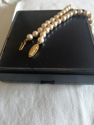 Gargantilla Perlas Marimo Beige y Dorada