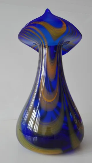 Vaso da fiori senza tempo in vetro