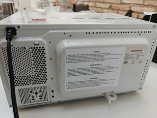 Microondas Jocel Blanco