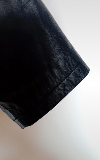 Chaqueta de cuero negra