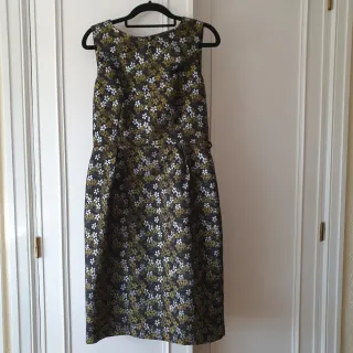 Vestido de fiesta de Roberto Verino.