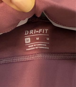 Conjunto deportivo Nike Pro rosa. Tallas-m