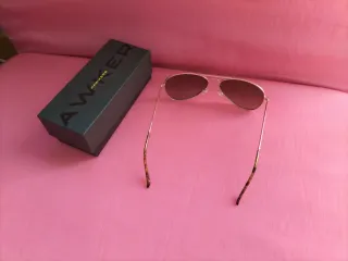 Gafas de sol Hawkers doradas y marrones