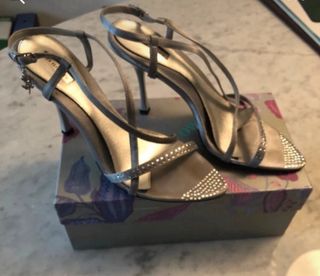 Borsetta e sandali con strass da cerimonia