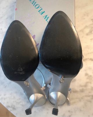 Borsetta e sandali con strass da cerimonia