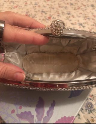 Borsetta e sandali con strass da cerimonia