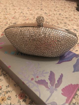 Borsetta e sandali con strass da cerimonia