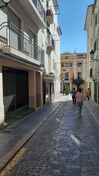 Local comercial en venta en Segorbe