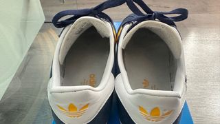 Zapatillas Adidas Gazelle Talla 42 Azul y naranja