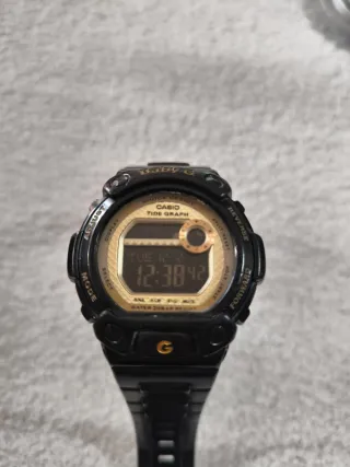 Reloj Casio Baby-G Negro y Dorado