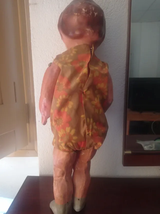 Muñeca antigua