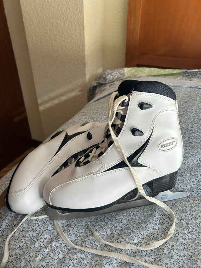 Patines de Hielo Blancos talla 39
