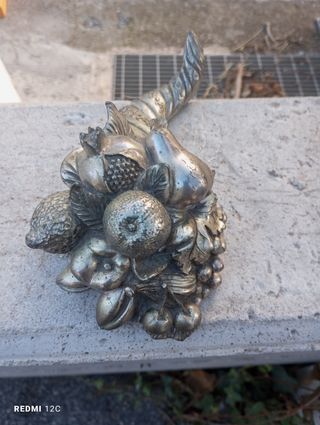 Cornucopia argento opulenza abbondanza fortuna