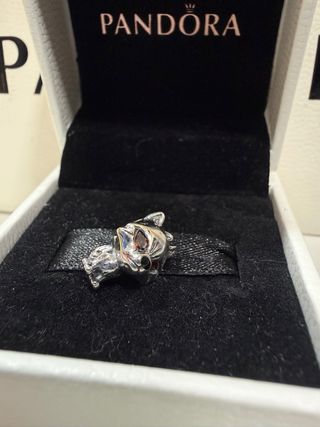 Pandora Charm Zorro Ojos Rojos Plata