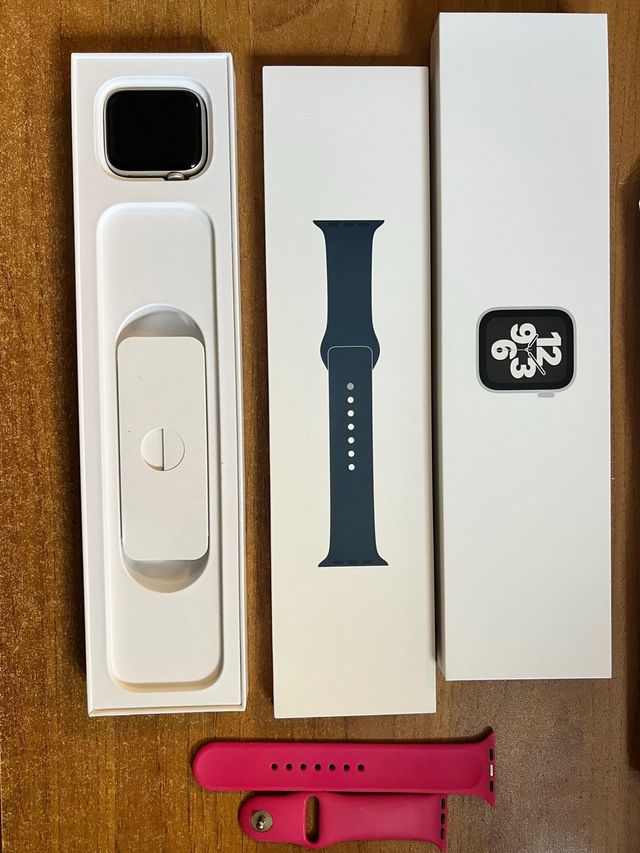 Apple Watch SE 2022 - Schermo rotto serie a2352