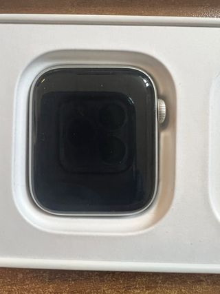 Apple Watch SE 2022 - Schermo rotto serie a2352