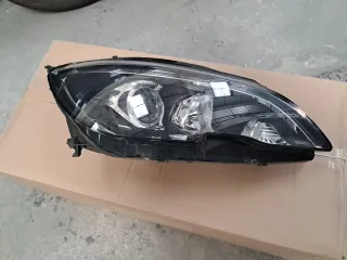 Faro Derecho Peugeot 308
