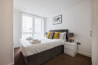 Piso en alquiler en Palos de Moguer en Madrid