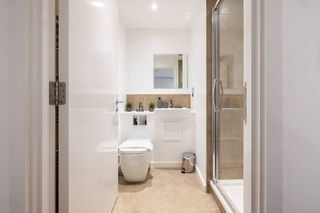 Piso en alquiler en Palos de Moguer en Madrid