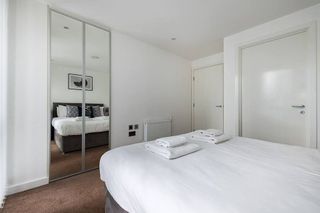 Piso en alquiler en Palos de Moguer en Madrid