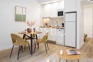 Piso en alquiler en Pacífico en Madrid