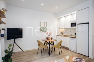 Piso en alquiler en Pacífico en Madrid