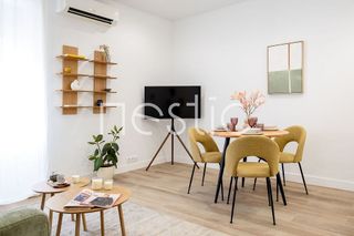 Piso en alquiler en Pacífico en Madrid