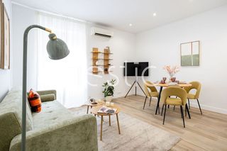 Piso en alquiler en Pacífico en Madrid