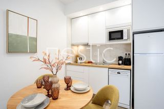 Piso en alquiler en Pacífico en Madrid