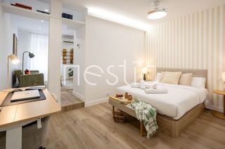 Piso en alquiler en Pacífico en Madrid