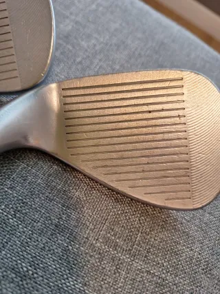 Juego 3 wedges Cleveland RTX 4 (50, 54, 58)