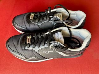 Zapatillas Pepe Jeans Mujer Negras y Grises