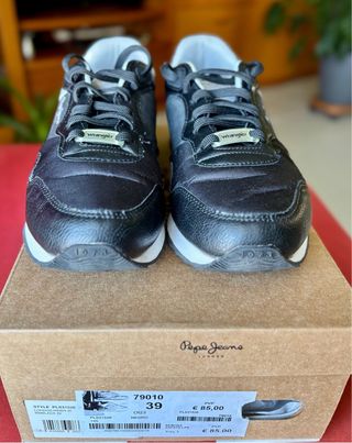 Zapatillas Pepe Jeans Mujer Negras y Grises