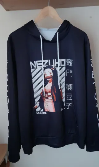 Sudadera con estampado Nezuko
