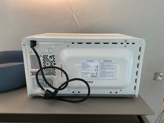 Cecotec Microondas ProClean 2010. 700 W