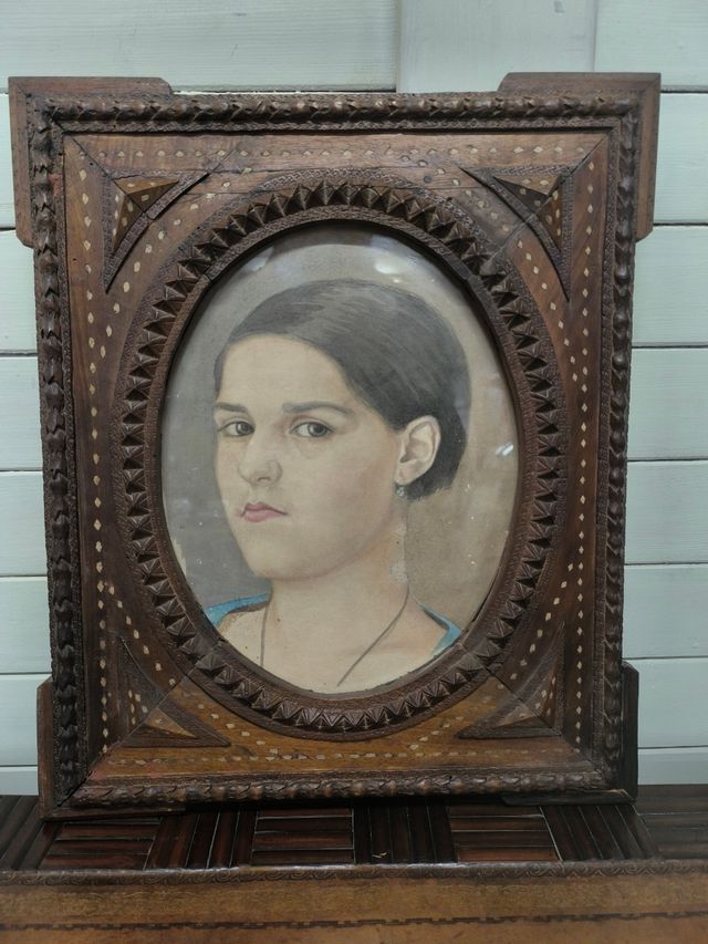 Antico ritratto con cornice