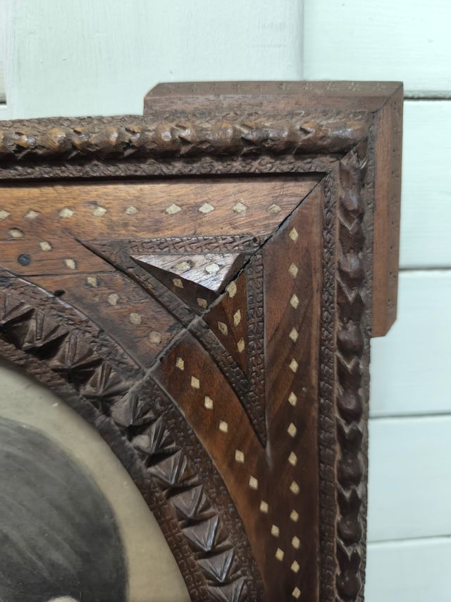 Antico ritratto con cornice