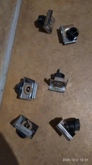 Espejo de baño 100x95 cms