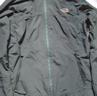 Giacca a vento The North Face donna verde