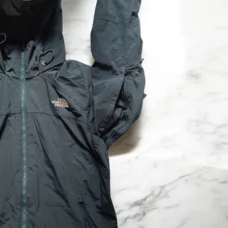 Giacca a vento The North Face donna verde