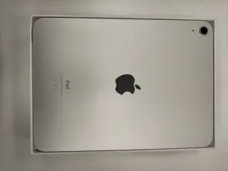 iPad 10ª Gen 64GB WiFi Plata A2696