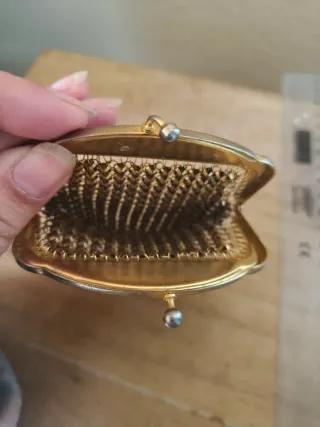 Monedero de malla metálica vintage