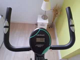 Bicicleta Estática Cecotec Plegable