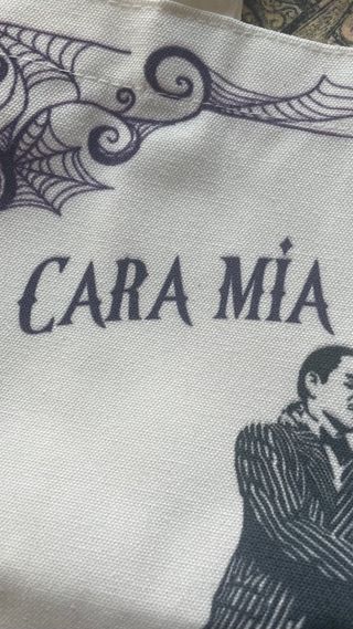Bolsa Tote Familia Addams Cara Mia Mon Cher