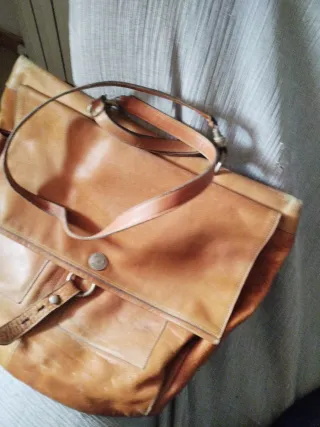 Bolso antiguo Montbuy de cuero marrón