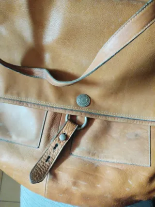 Bolso antiguo Montbuy de cuero marrón