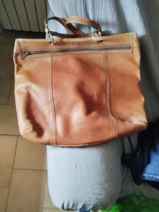 Bolso antiguo Montbuy de cuero marrón