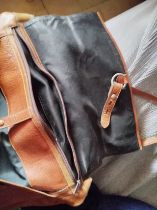 Bolso antiguo Montbuy de cuero marrón